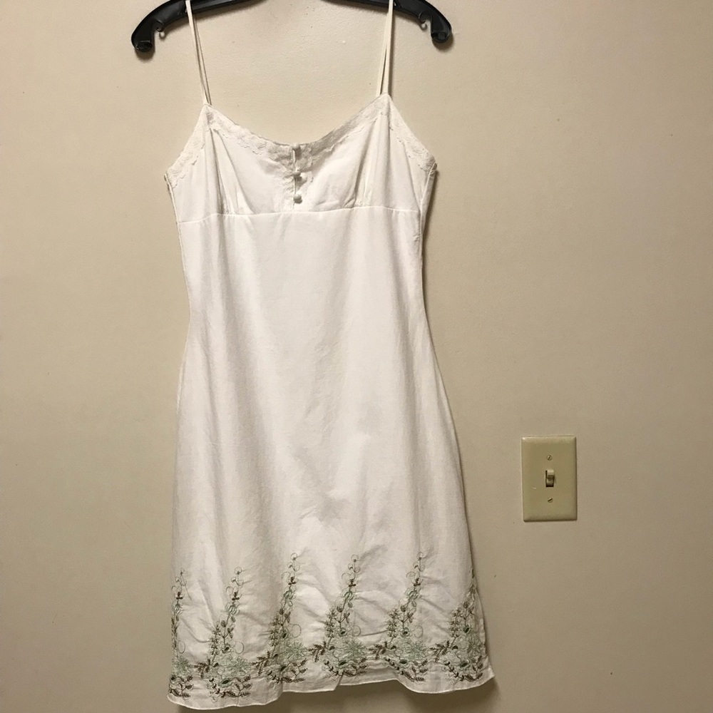 Charlotte white dress with embroidery  size L